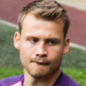 Simon Mignolet - Biography, Birthdate, Family, Networth & More