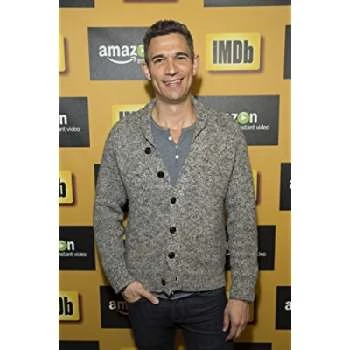 Mike Farah - Age, Bio, Birthdate, Family, Networth & More