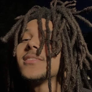 Mikey Bloom - Bio, Networth, Family, Age, Birthdate & More