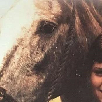 Miklos Perlus - Wiki, Bio, Networth, Birthdate, Family & More