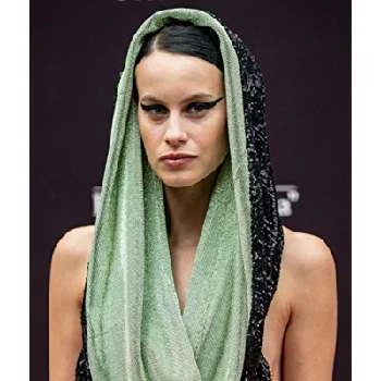 Milena Smit - Age, Height, Birthdate, Bio, Family, Networth & More