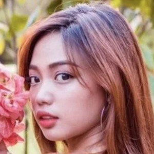 Amber Miles - Height, Bio, Wiki, Family, Birthplace, Networth & More