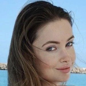 Emma Miller Biography
