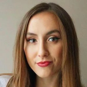 Melinna Mills - Biography, Birthdate, Family, Networth & More