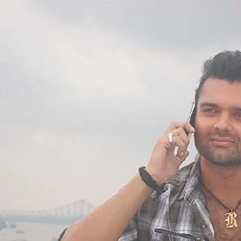 Mimoh Chakraborty - Birthplace, Bio, Wiki, Birthday, Family, Networth & More