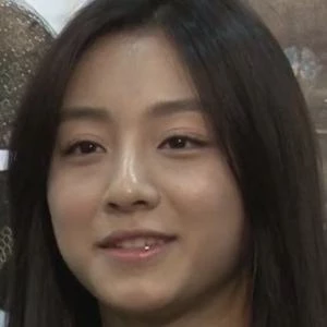 Kang Min-ah - Income, Birthday, Family, Bio, Networth & More