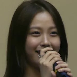 Go Min-si Biography