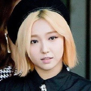 Min Biography