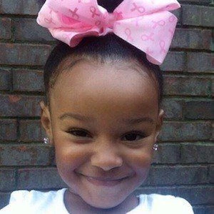 Mini Peach - Height, Bio, Wiki, Family, Birthplace, Networth & More