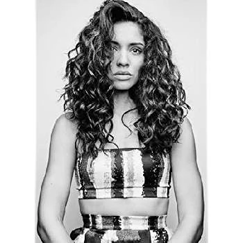 Miranda Rae Mayo Biography