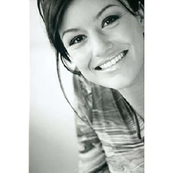 Miriam Pielhau Biography