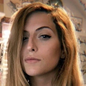 Melanie Moat - Wiki, Bio, Birthdate, Networth, Family & More