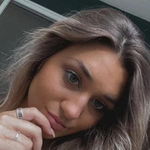 Lauren Mochen Biography