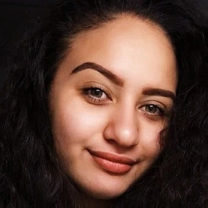 Talyn Sunshine Moe - Age, Height, Birthdate, Family, Wiki & More