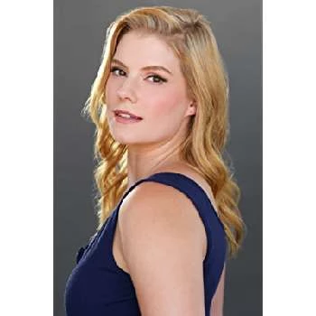 Molly Flanagan - Age, Bio, Birthdate, Family, Networth & More