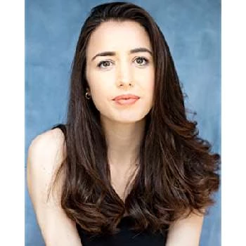 Molly Lynch - Age, Bio, Birthdate, Family, Networth & More