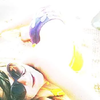 Molly McGivern - Age, Bio, Birthdate, Family, Networth & More