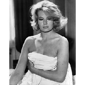 Molly Peters - Family, Bio, Birthdate,Age, Networth , Wiki& More