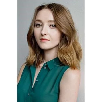 Monica Hewes - Age, Bio, Birthdate, Family, Networth & More