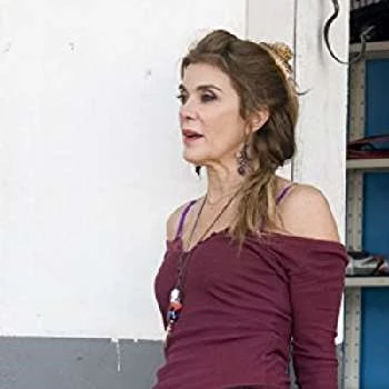 Mônica Torres - Networth, Bio, Birthdate, Age, Family & More