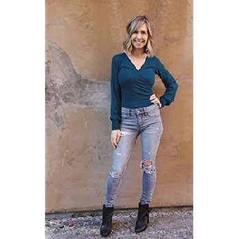 Monika Sloan - Age, Bio, Birthdate, Family, Networth & More