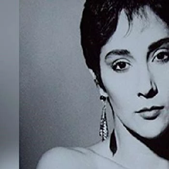 Monserrat Ontiveros - Age, Bio, Birthdate, Family, Networth & More