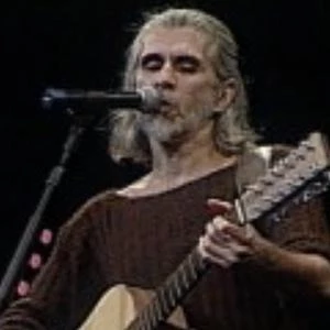 Oswaldo Montenegro - Family, Bio, Birthdate,Age, Networth , Wiki& More