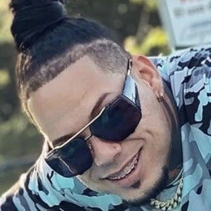 Carlos Montesquieu - Birthdate, Age, Family, Bio, Networth & More