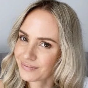 Tess Montgomery Biography