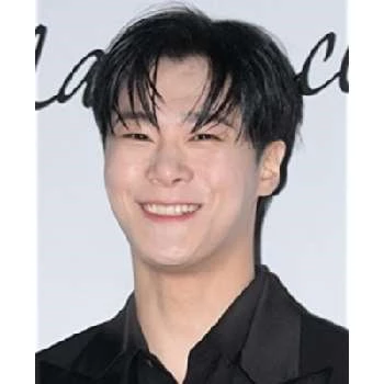 Moon-Bin - Age, Bio, Birthdate, Family, Networth & More