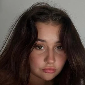 Florentine Dakota Moon - Parents, Networth, Bio, Birthdate, Family Wiki & More