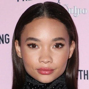 Ashley Moore - Family, Bio, Birthdate,Age, Networth , Wiki& More