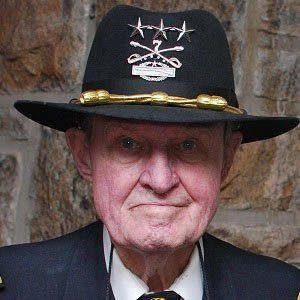 Hal Moore Biography