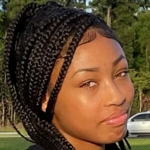 Paris Moore - Age, Bio, Birthdate, Family, Networth & More