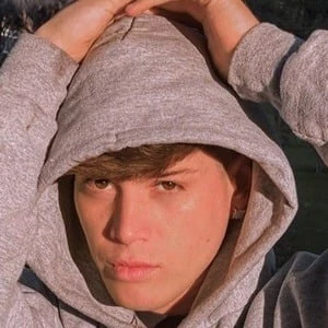 Benjamín Mora - Bio, Networth, Family, Age, Birthdate & More