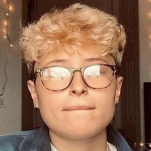 Makilah Morales - Networth, Bio, Wiki, Family, Birthday, Networth & More