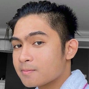 Jiro Morato - Age, Height, Birthdate, Family, Wiki & More