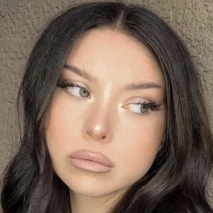 Sorsha Morava Biography