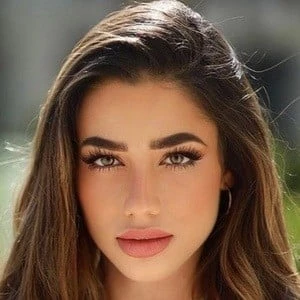 Lola Lolita Biography