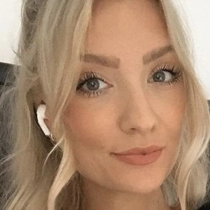 Hayley Morris Biography