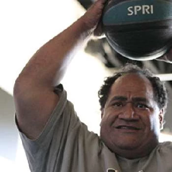 Moses Kinikini - Age, Bio, Birthdate, Family, Networth & More