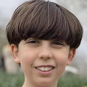 Anas Moshaya - Biography, Birthday, Wiki, Family, Networth & More