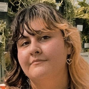 Tay Motheroffrogs - Income, Birthday, Family, Bio, Networth & More