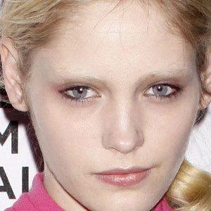 Heidi Mount - Biography, Birthdate, Family, Networth & More