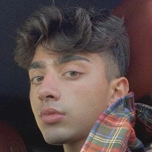 Georgie Muñoz - Height, Bio, Wiki, Family, Birthplace, Networth & More