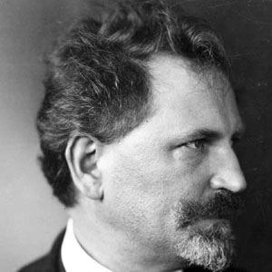 Alphonse Mucha Biography