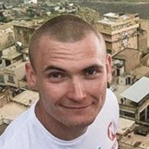 Erik Mukhametshin Biography