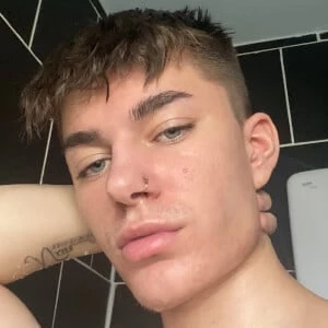 Dillon Faze - Age, Bio, Birthdate, Family, Networth & More