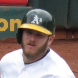 Max Muncy - Bio, Networth, Family, Age, Birthdate & More