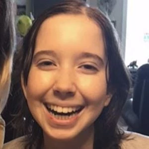 Bella Muntean - Age, WIki, Birthday, Family, Networth & More